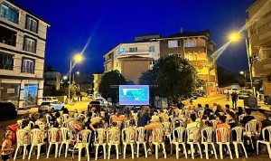acik-havada-yaz-sinemasi-HdBxzTxP.jpg