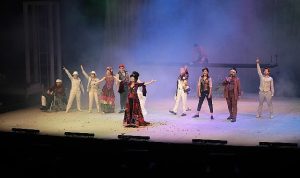 harbiye-acik-havada-12-gece-ruzgari-esti-UF1OiuCM.jpg