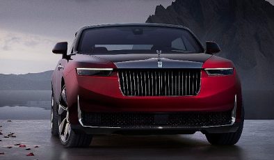 Rolls-Royce İlk Droptail Otomobilini Tanıttı ; ”La Rose Noire ” Tanıtıldı !!