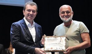 12-sakir-suter-gazetecilik-odulleri-sahiplerini-buldu-SRR3uOeX.jpg