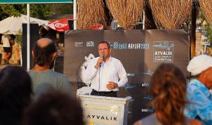 ayvalik-kadar-guzel-festival-ayvalik-uluslararasi-film-festivali-basladi-9L5FPW3I.jpg