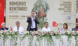 bayrakli-homeros-festivaline-hazir-fdgEld3O.jpg