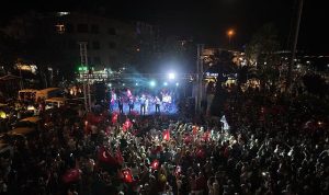 edremitte-30-agustos-coskusu-ERdnBkMn.jpg