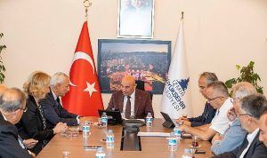 sanayinin-gelismesi-icin-yeni-alanlar-yaratmaya-calisiyoruz-qttnyxBp.jpg