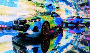 yeni-bmw-i5ten-ilham-alan-the-electric-ai-canvas-enstalasyonu-art-baselden-sonra-contemporary-YpgWrYrJ.jpg