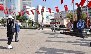 zafer-bayrami-bayrampasada-torenle-kutlandi-9YgdwbmA.jpg