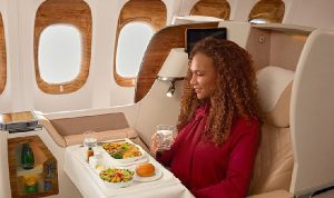 emirates-ucak-ici-yemek-on-siparis-hizmetini-avrupa-genelinde-genisletiyor-6gN45O1C.jpg