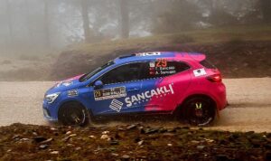 ege-rallisinde-nefes-kesen-mucadele-AawOV8sQ.jpg