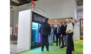 huaweiden-elektrikli-araclar-icin-hizli-sarj-teknolojisi-WekFWQI4.jpg