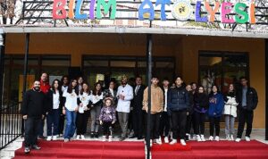 luleburgaz-belediyesinden-dunya-cocuk-haklari-gunune-ozel-etkinlikler-bilim-atolyesi-acildi-Wp4N1itD.jpg