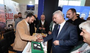 selcuklu-belediyesi-konya-tanitim-gunlerinde-xawpC1KJ.jpg