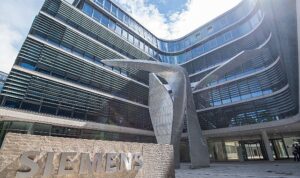 siemens-rekorlar-kirdigi-mali-yili-guclu-bitirdi-4HMiuB5h.jpg