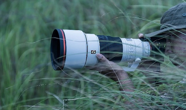 Sony Dünyanın En Hafif Geniş Diyaframlı Telefoto Prime Lensi G Master FE 300mm F2.8 GM OSS’yi Tanıttı