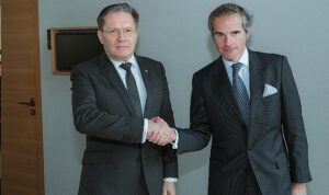 rosatom-genel-muduru-likhachev-ve-iaea-genel-direktoru-grossi-cop-28-kapsaminda-bir-araya-geldi-5YkSOgbW.jpg
