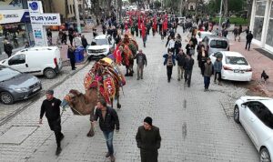 19-burhaniye-zeytin-ve-zeytinyagi-hasat-festivali-basladi-kxjTirqZ.jpg