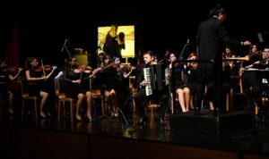 beylikduzunde-firca-darbeleriyle-muzige-yolculuk-17EINhzf.jpg