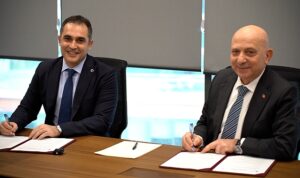istinye-universitesinde-yatirim-finansman-ile-borsa-ve-yatirim-uygulamalari-dersi-aciliyor-kdJdQs1t.jpg