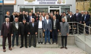 ahsap-oyuncak-uretim-merkezine-ziyaret-7TcGRYpP.jpg