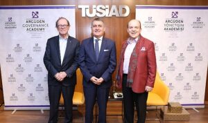 arguden-yonetisim-akademisi-ve-tusiad-is-dunyasi-icin-yapay-zek-toplantisina-ev-sahipligi-yapti-6FjYAdJt.jpg