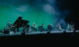 evgeny-grinko-kapali-gise-konserlere-devam-ediyor-eZqm77WW.jpg
