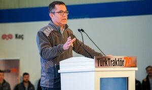 turktraktor-kesintisiz-pazar-liderligini-17-yila-tasidi-dOxxEnIZ.jpg