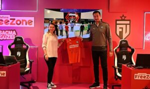 vodafone-freezone-fut-esports-ana-sponsorlugunu-bir-yil-daha-uzatti-IBmhF59C.jpg