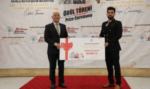 5uluslararasi-karikatur-yarismasi-odulleri-verildi-BZbqt3xH.jpg