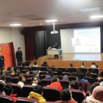 bilgi-evlerinde-genclerle-bas-basa-sohbetleri-devam-ediyor-BNdin89W.jpg