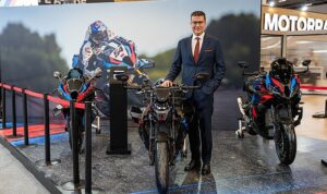 bmw-motorrad-motobike-istanbul-2024te-24-farkli-modelle-govde-gosterisi-yapiyor-a7d8GR1x.jpg