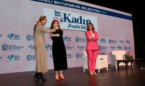 buyuksehirin-kadin-festivalinde-filistinli-kadinlar-unutulmadi-n2YzEA8a.jpg