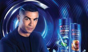dunyaca-unlu-futbolcu-ronaldo-clear-ile-bir-yeni-reklam-filmine-daha-imza-atti-OfaVFMC3.jpg