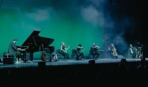 evgeny-grinko-kapali-gise-konserlere-devam-ediyor-yDRgJdw5.jpg