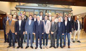 ihracatcilar-cumhuriyetimizin-ikinci-yuzyilinin-hedeflerini-belirlemek-icin-genel-kurula-gidiyor-22vxvqUW.jpg