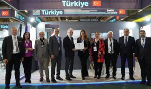 istanbulun-4-firmasi-kompozit-sektorunun-dev-bulusmasi-jec-world-fuarinda-buyuk-ilgi-gordu-ey5kN8Av.jpg