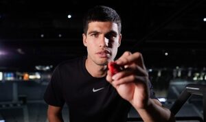 netflix-jos-mourinho-ve-carlos-alcaraza-odaklanan-iki-yeni-belgesel-icin-yesil-isik-yakti-yiSFtCBu.jpg