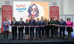 optic-world-izmir-fuari-kapilarini-acti-yiUvuhuT.jpg