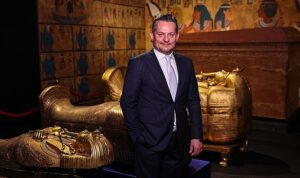 tutankhamun-cocuk-firavunun-hazineleri-sergisi-ankaraya-geliyor-8xJi8O58.jpg