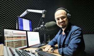 yapay-zekanin-ses-uretimi-kaygilandiriyor-VzeINMid.jpg