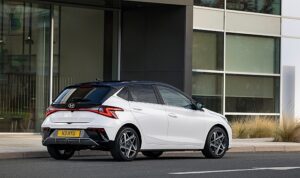 b-segmentinin-populer-oyuncusu-hyundai-i20ye-limited-edition-dopingi-u6PMx6QS.jpg