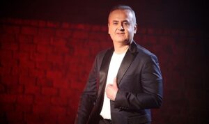 erkan-sariyildiz-gelinciklerle-nostaljik-bir-yolculuga-cikiyor-e6clfu82.jpg
