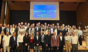 ford-otosan-ekosistemdeki-liderligini-surduruyor-lojistik-servis-saglayicilari-surdurulebilirlik-manifestosu-ile-karbon-notr-hedefine-zvdylFXJ.jpg
