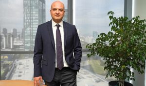 garenta-ve-ikinciyeni-genel-muduru-safak-savci-2024-yilinin-ilk-ceyreginde-arac-kira-adedimiz-8lI2JeV6.jpg