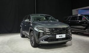 hyundaiden-pekin-otomobil-fuarinda-performans-sovu-WD5E5PjJ.jpg