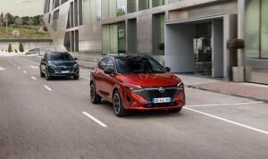 segmentinin-oncusu-nissan-qashqai-avrupada-yenilendi-citayi-daha-da-yukari-yukseltti-Q1Y3nyTL.jpg