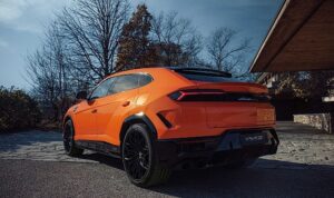 yeni-lamborghini-urus-se-icin-pirelli-p-zero-elact-lastikler-RYrWJrb3.jpg
