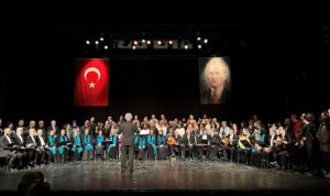 ask-ile-konseri-kocaelilileri-mest-etti-VQp8Xddg.jpg