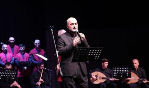 buyuksehir-turk-dini-musikisi-bolumunden-20-yil-konseri-HWZR4zjM.jpg