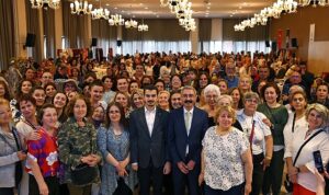 cankaya-evleri-yil-sonu-sergileri-cankaya-belediye-baskani-huseyin-can-gunerin-ziyaretiyle-sona-erdi-gjTTNQ5w.jpg