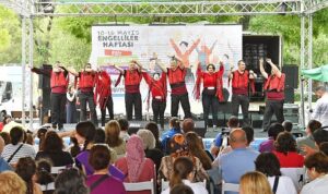 engelsiz-izmir-icin-bulustular-2KeDJnx3.jpg