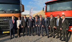 ford-trucks-hollanda-pazarina-girerek-benelux-yapilanmasini-tamamladi-uBxASfCX.jpg